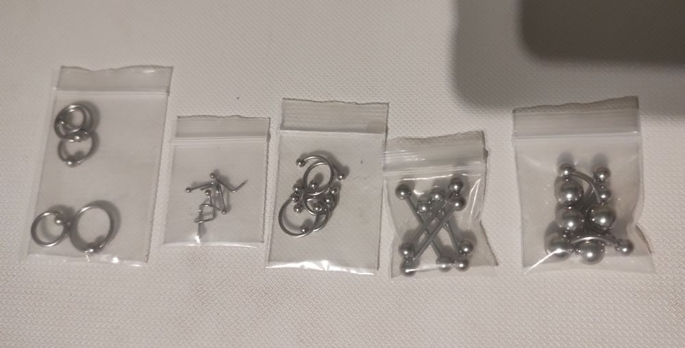 Piercing kolczyki 45 sztuk