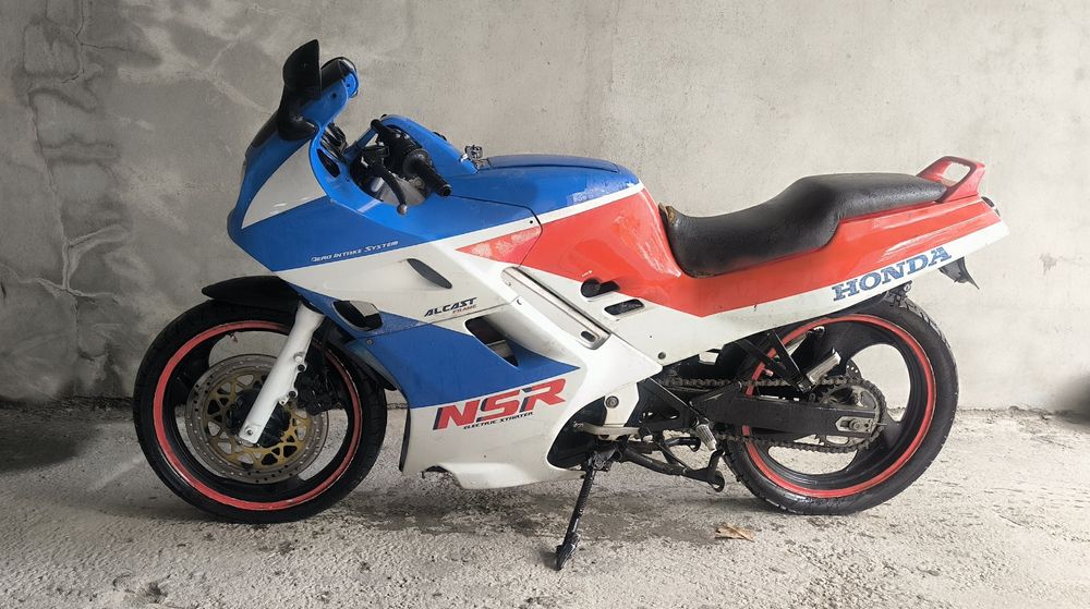 Honda nsr 125 hornet 600 R1 tzr xt