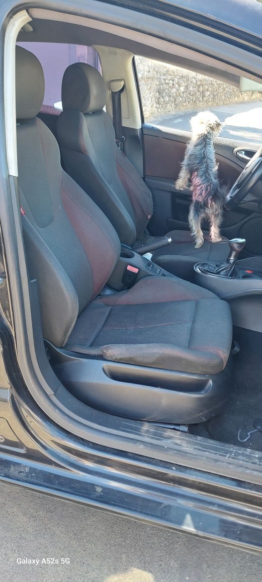 Para peças Seat Leon 1.9TDi Motor PD130 ano2005 todas as peças disponí