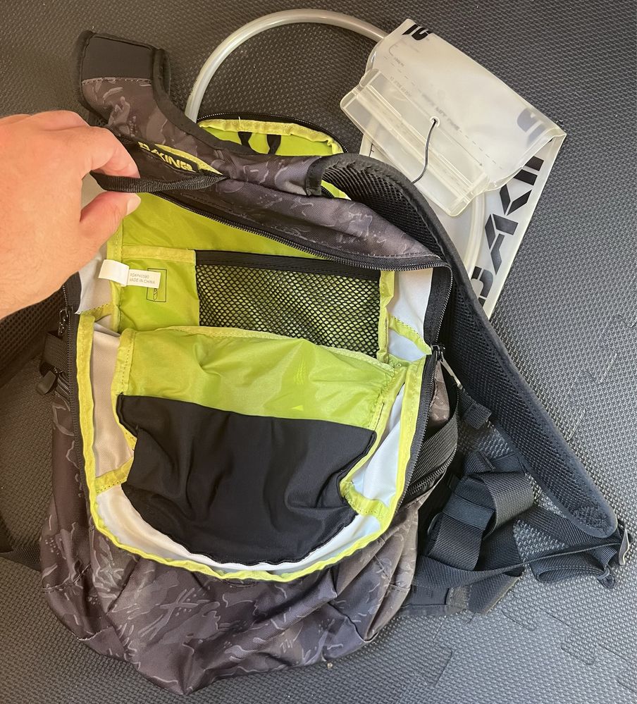 DAKINE AMP 18L Mochila
