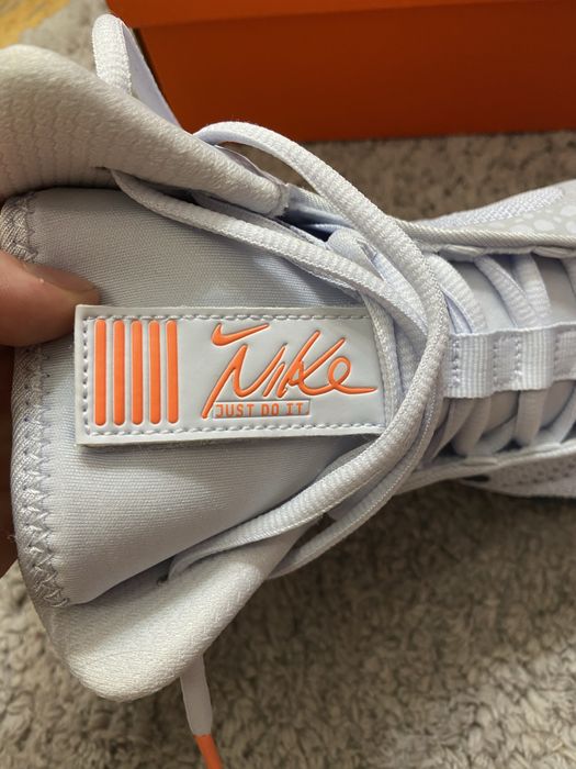 Оригінальні борцівки NIKE TAWA