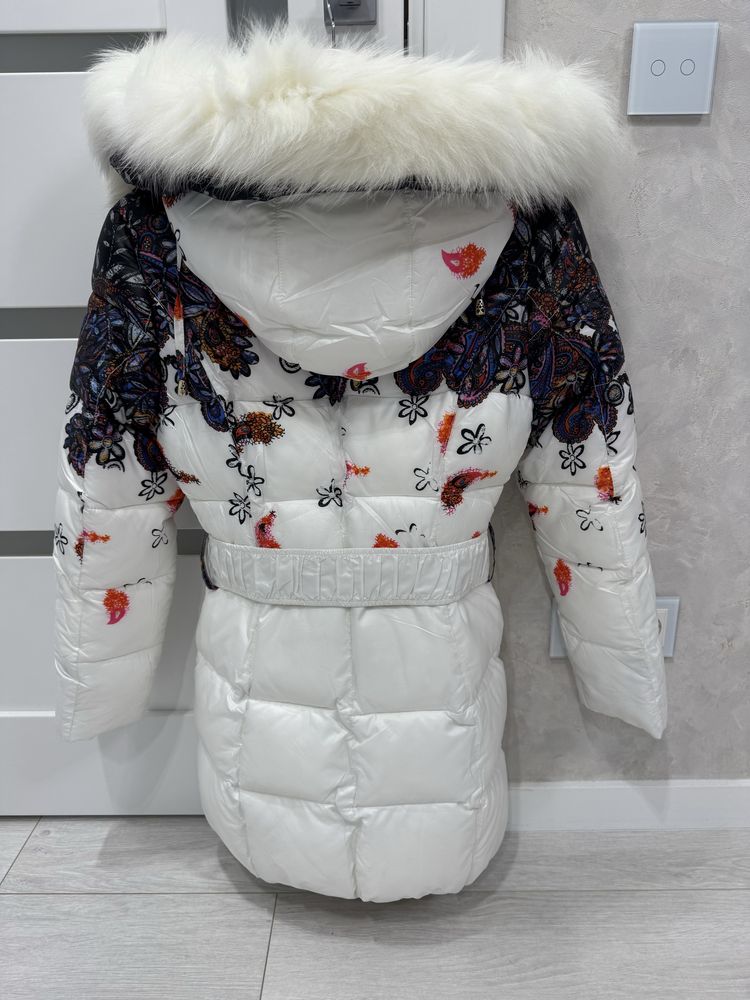 Зимова Куртка, пуховик, пальто, фірми Kiko