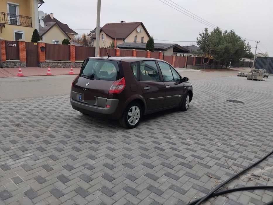 Renault Scenic 1.9 диз. 2003 г.в. На полном ходу