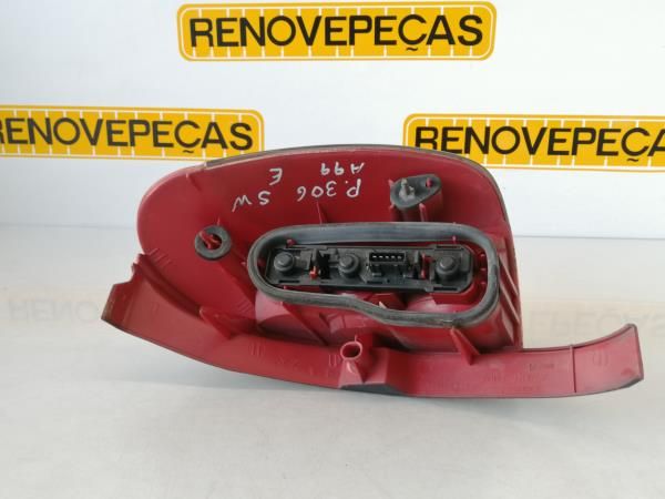 Farolim esquerdo PEUGEOT 306 Break (7E, N3, N5)