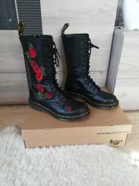 Buty glany Dr. Martens Vonda r. 40