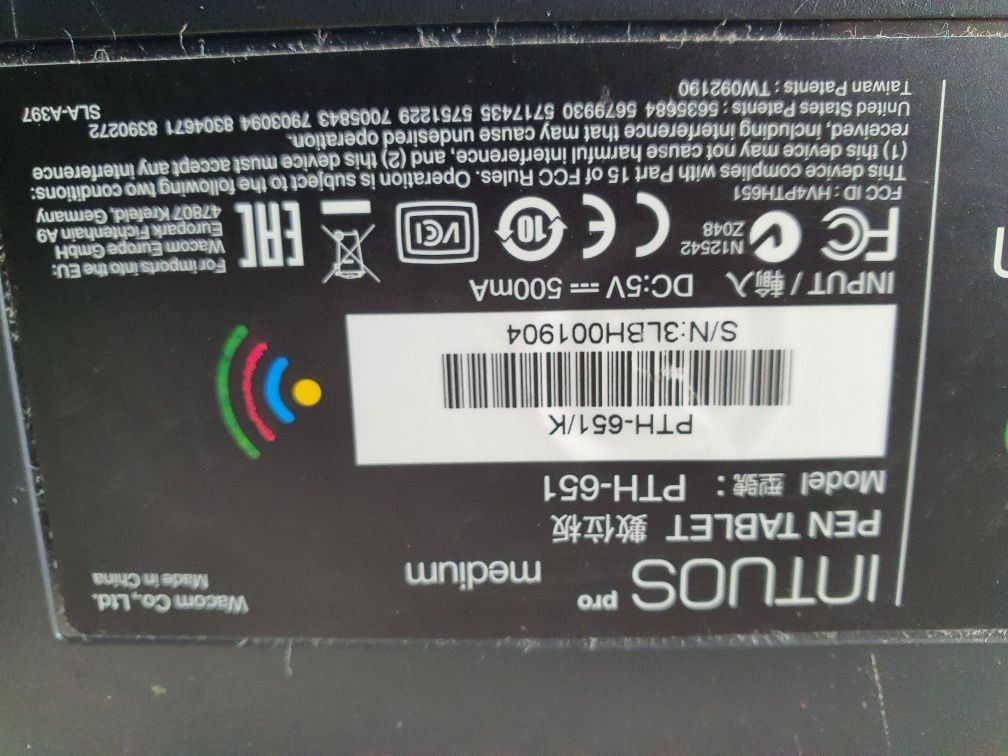 Tablet graficzny wacon intuos pro PTH-651/k