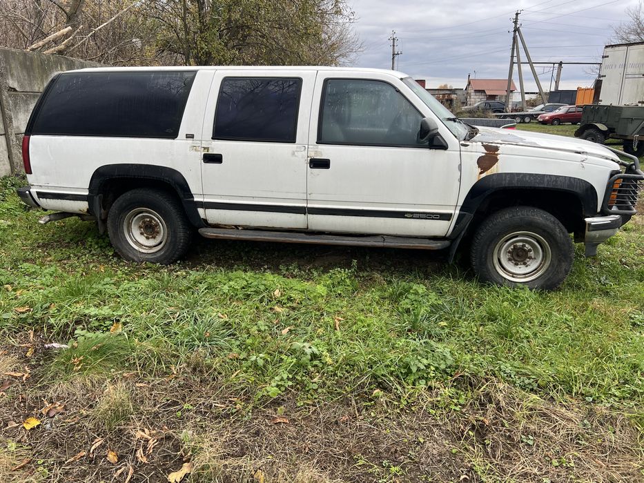 Chevrolet Suburban 1992 рік