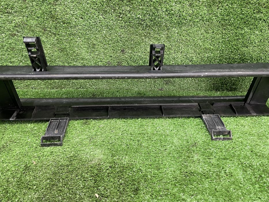 Касета радіаторів BMW е39 е38 2.5 3.0 м57 кріплення радіатора бмв