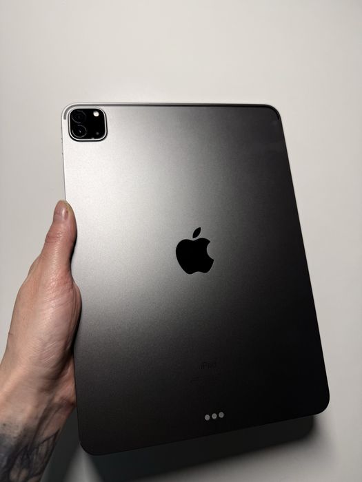 iPad Pro 11-inch (3rd Generation) 256 Гб