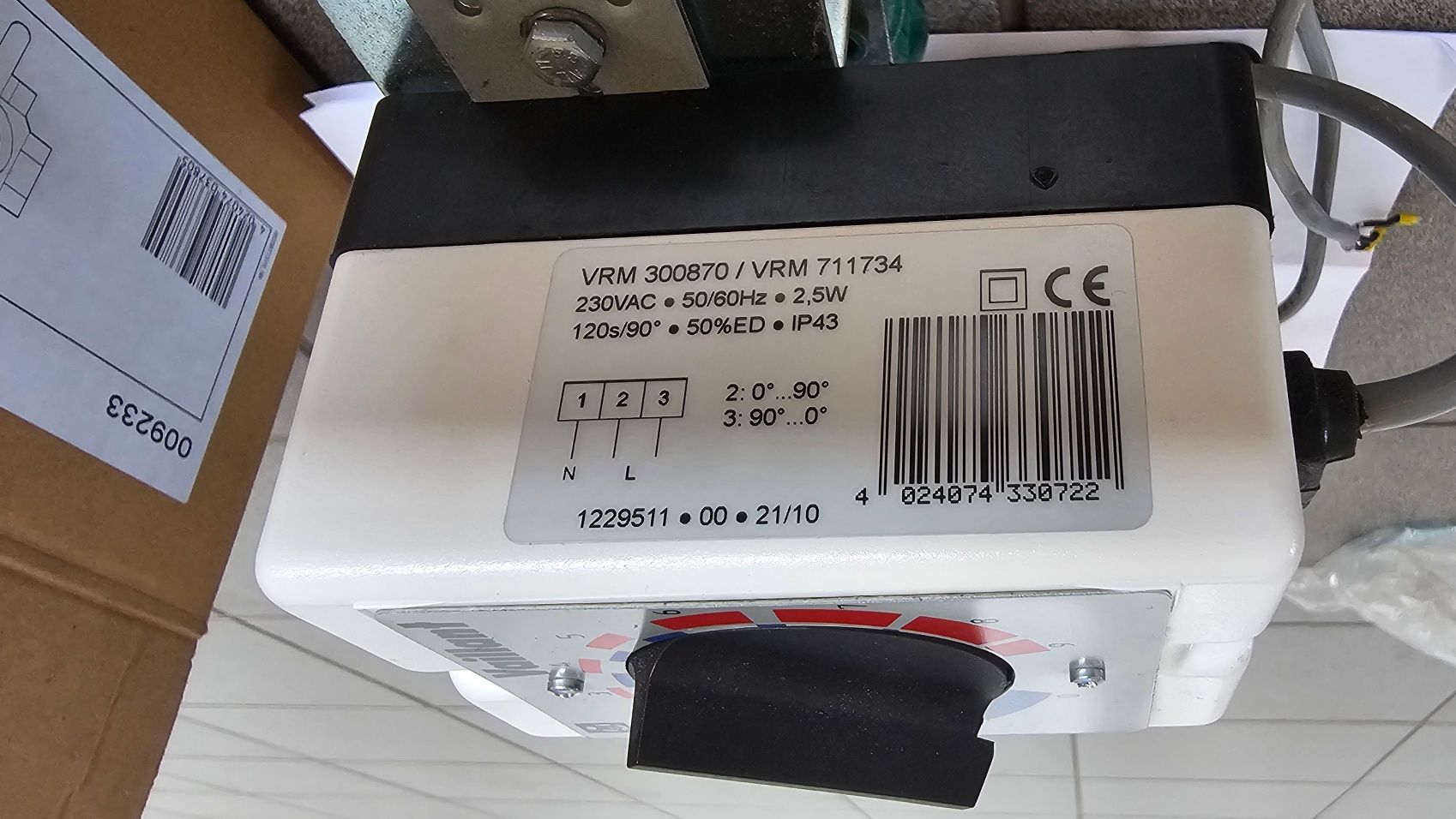 Vaillant zawór mieszający 3-drogowy 1 z siłownikiem