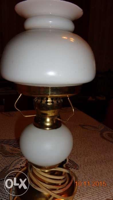 lampka naftowa elektryczna stara