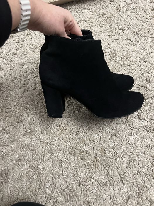 Ботінки натуральний замш