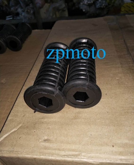 Резинки подножек водителя, пассажира ИЖ Планета, Юпитер 2 шт.