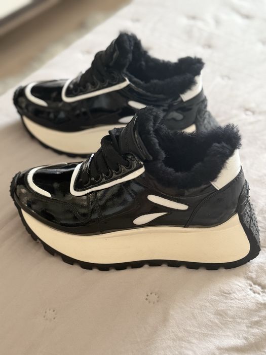 Теплі кросівки Baldinini