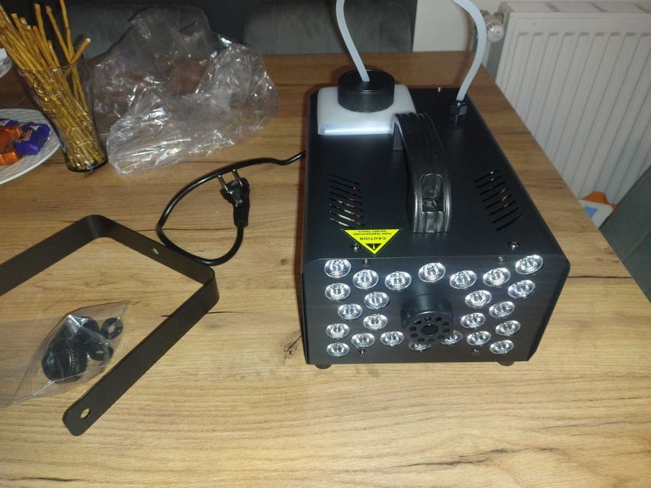Maszyna do dymu LED 1200 , wytwornica dymu,