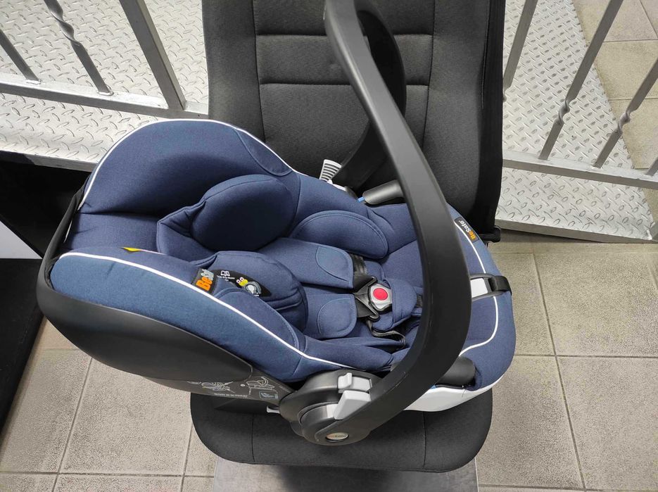 Fotelik 0-13kg BeSafe IZI GO Modular + baza isofix Z EKSPOZYCJI