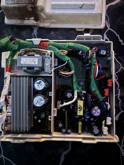 Moduł sterujący do pralko suszarki Samsung WD80J6410AX