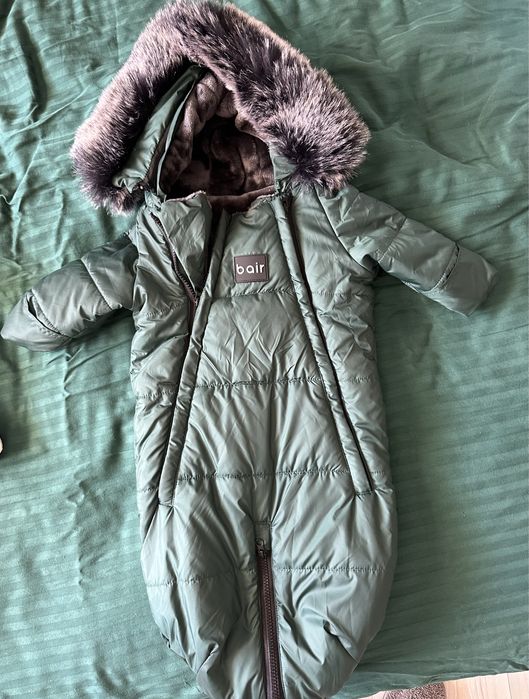 Продам зимний комбинезон-трансформер