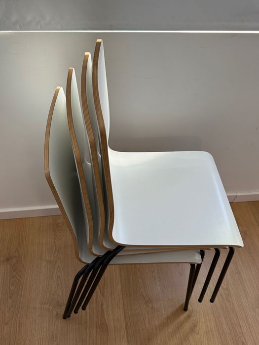 Conjunto de 4 cadeiras