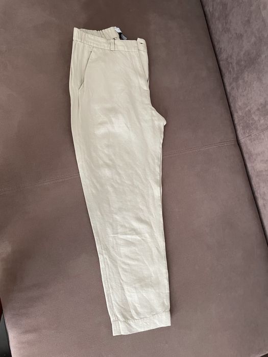 Льняные брюки Other stories и рубашка Arket