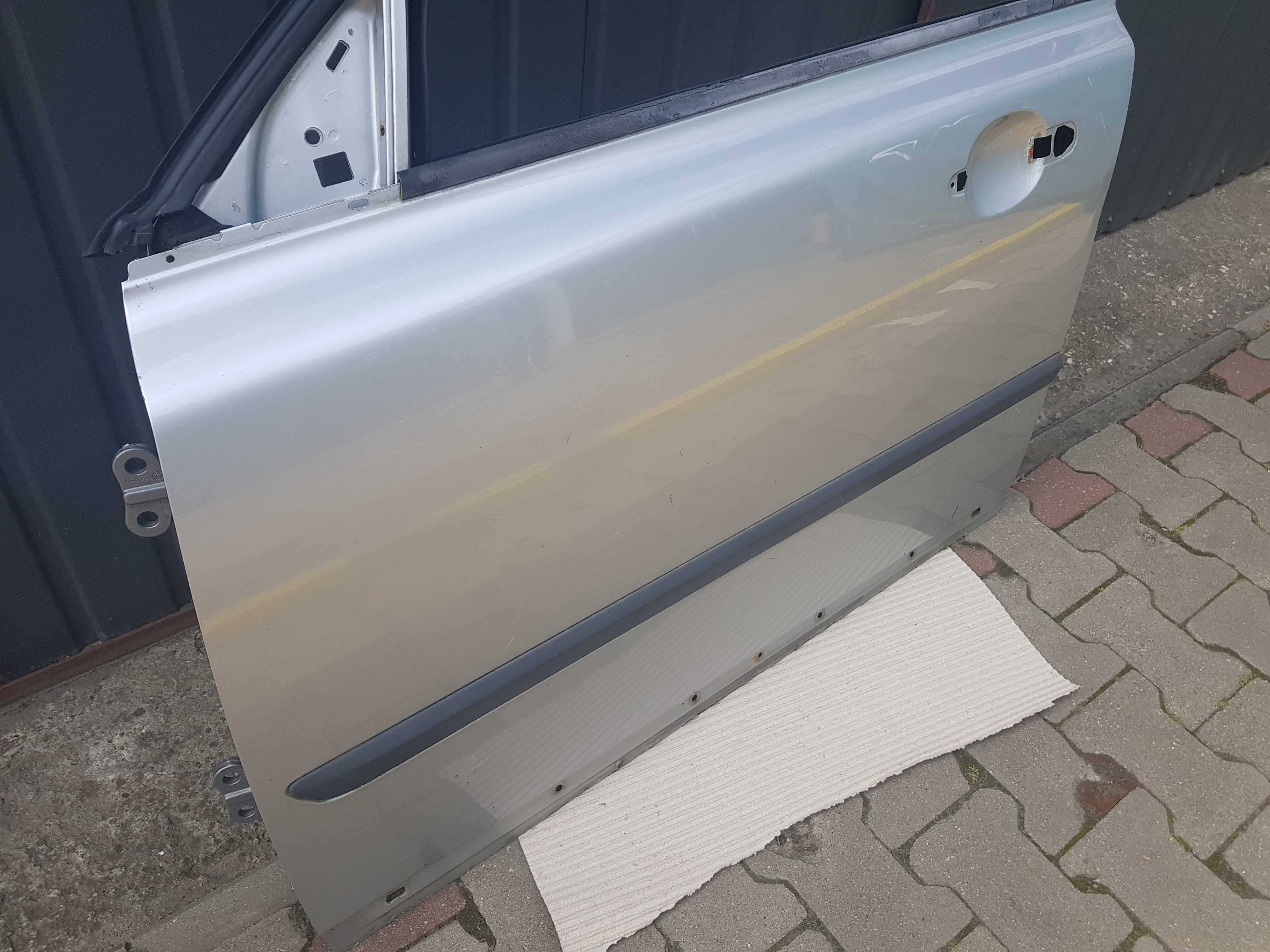 VOLVO S40 V50 Drzwi Przód Listwa 426 CZĘŚCI RADOM