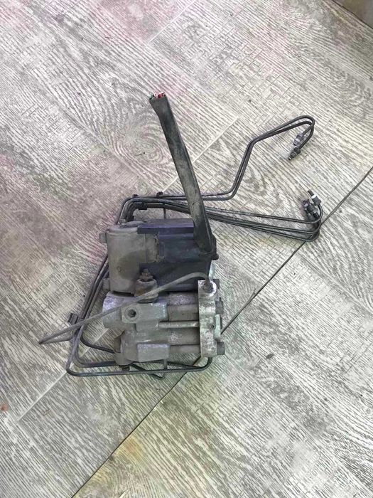 Блок насос АБС Фольксваген Т-4 (0 265 201 037)