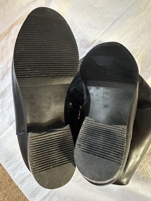 Шкіряні , зимові сапоги.