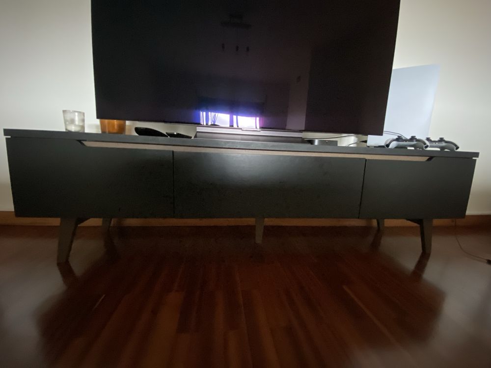 Movel de tv 180cm