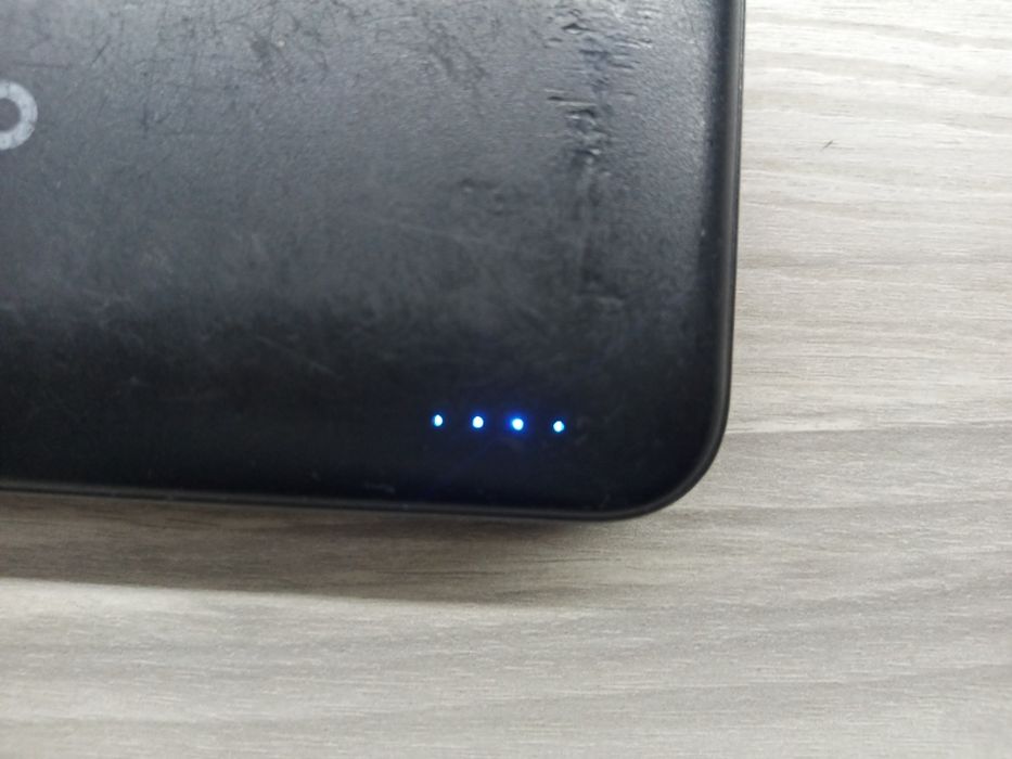 Power Bank 10000 mAh с фонариком павер банк зарядное