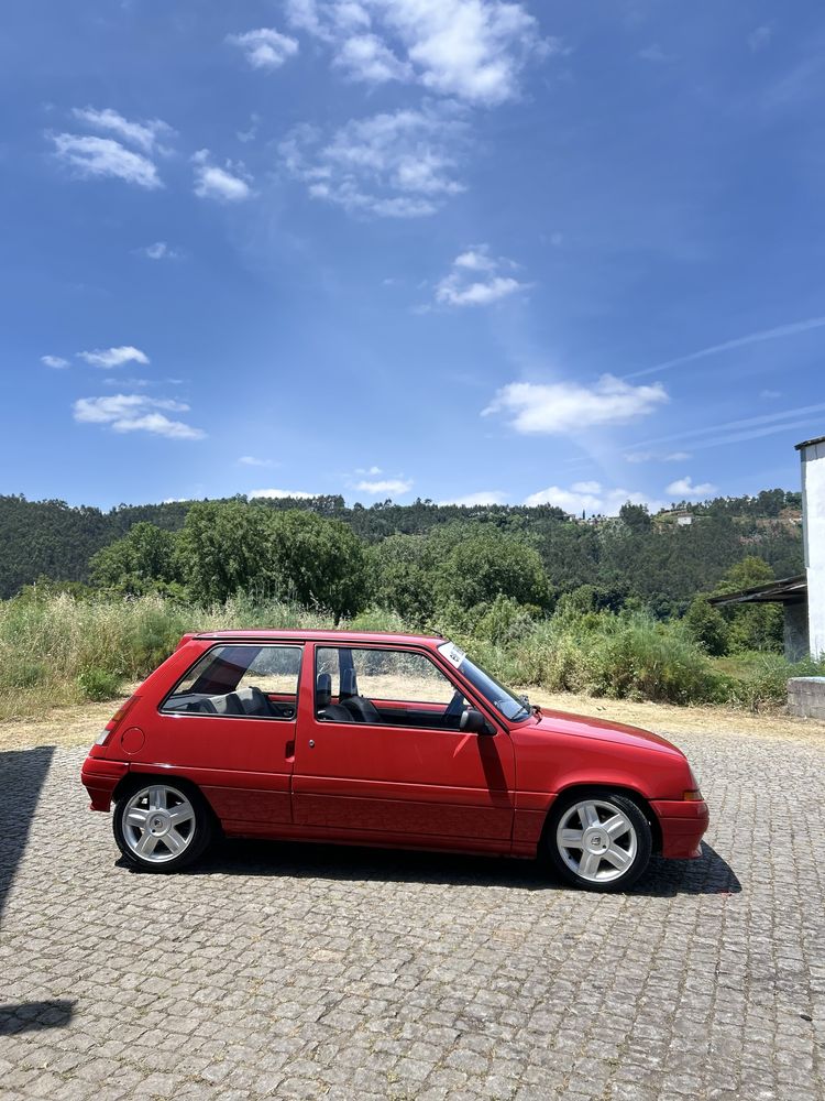 Renault Super 5 Campus