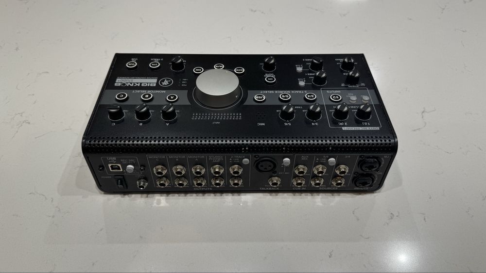 Controlador monitor Mackie Big Knob Studio+