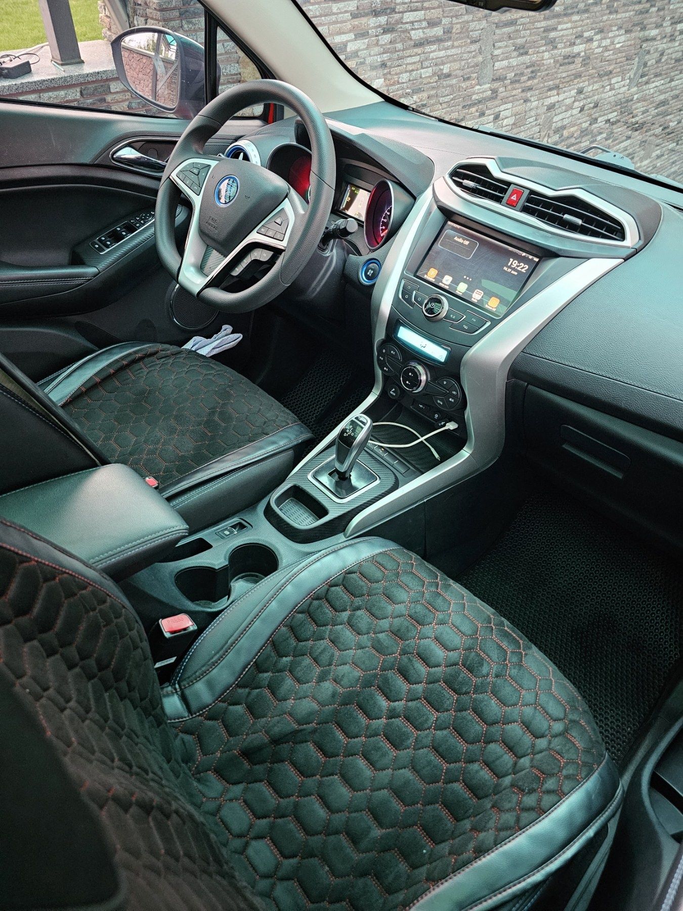 BYD Yuan 300 км запас хода