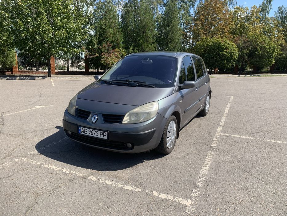Продаж Renault Scenic