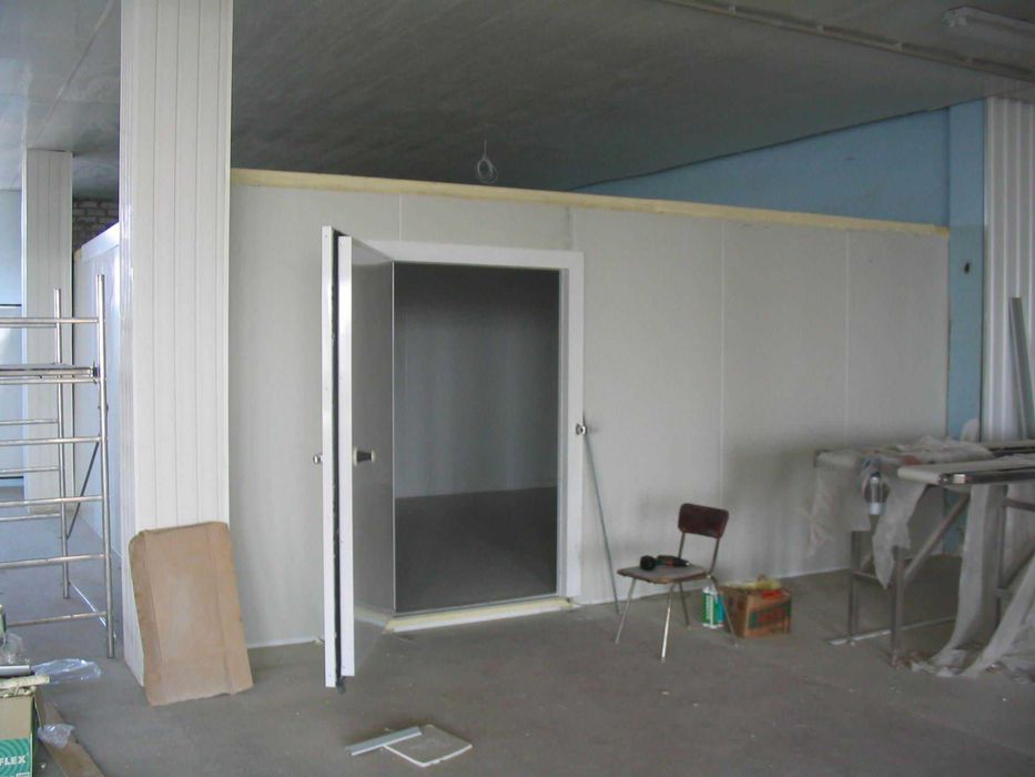 Послуги з монтажу сендвіч панелей