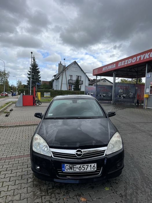 Opel Astra H 1.6 benzyna 115km