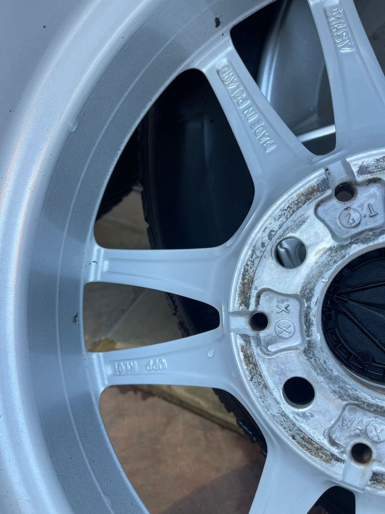 Диски з шинами Mersedes 205/60 r16