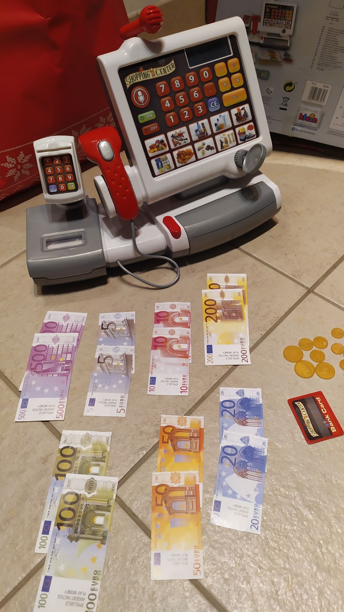 Kasa fiskalna sklepowa terminal pieniądze akcesori