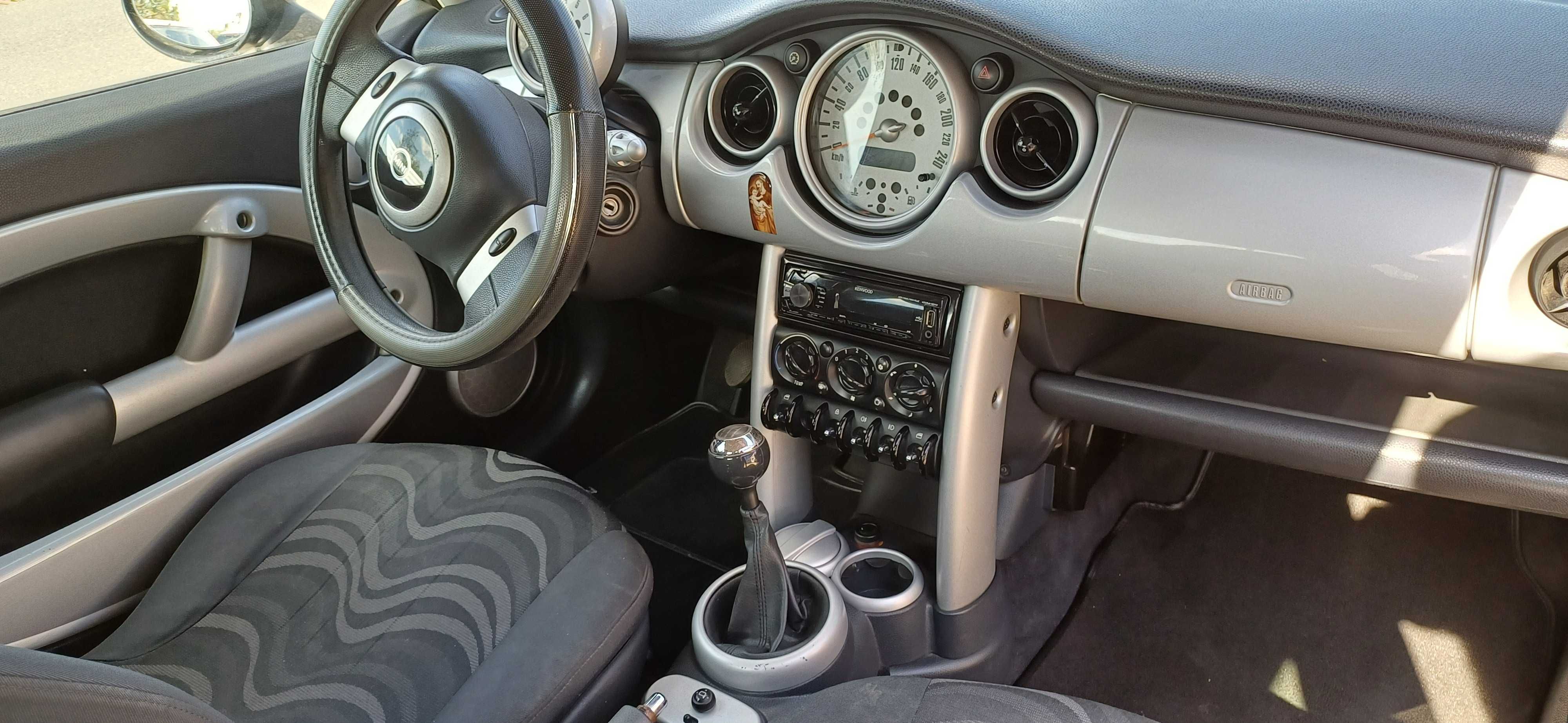 Mini One  1.6 2001r