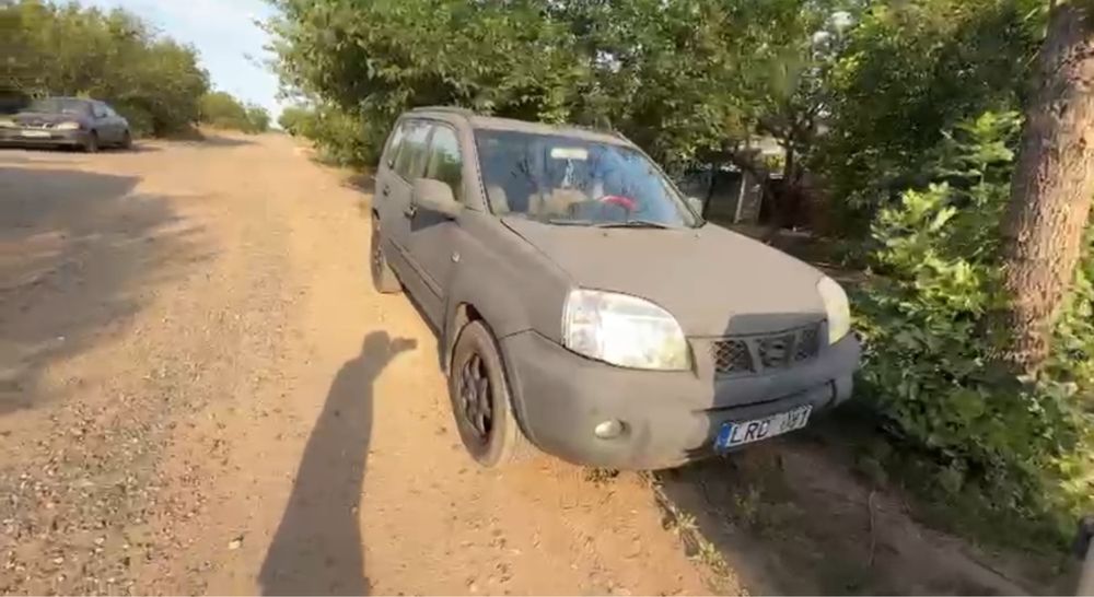 nissan x-trail 2.2