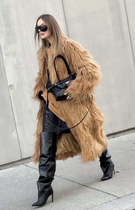 Шуба Zara Limited Edition Long