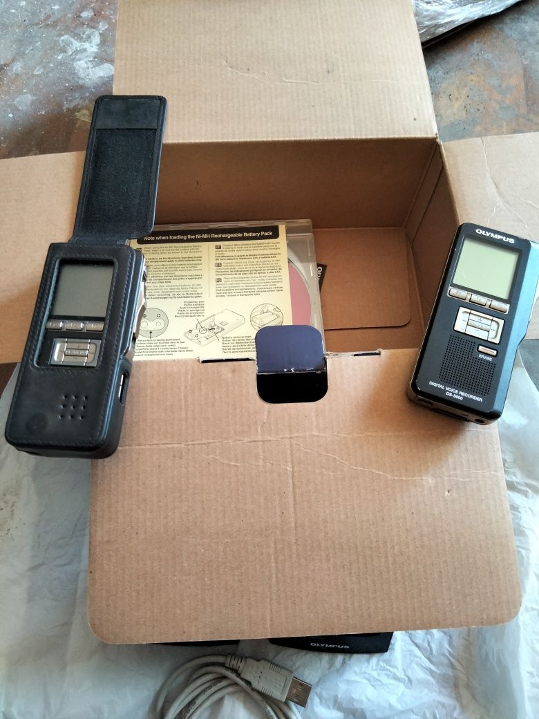 Диктофони Olympus DS-5000 2 шт.