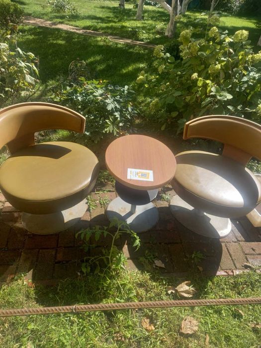 Продам меблі для кафе Столики, Крісла, Ножки для Столів