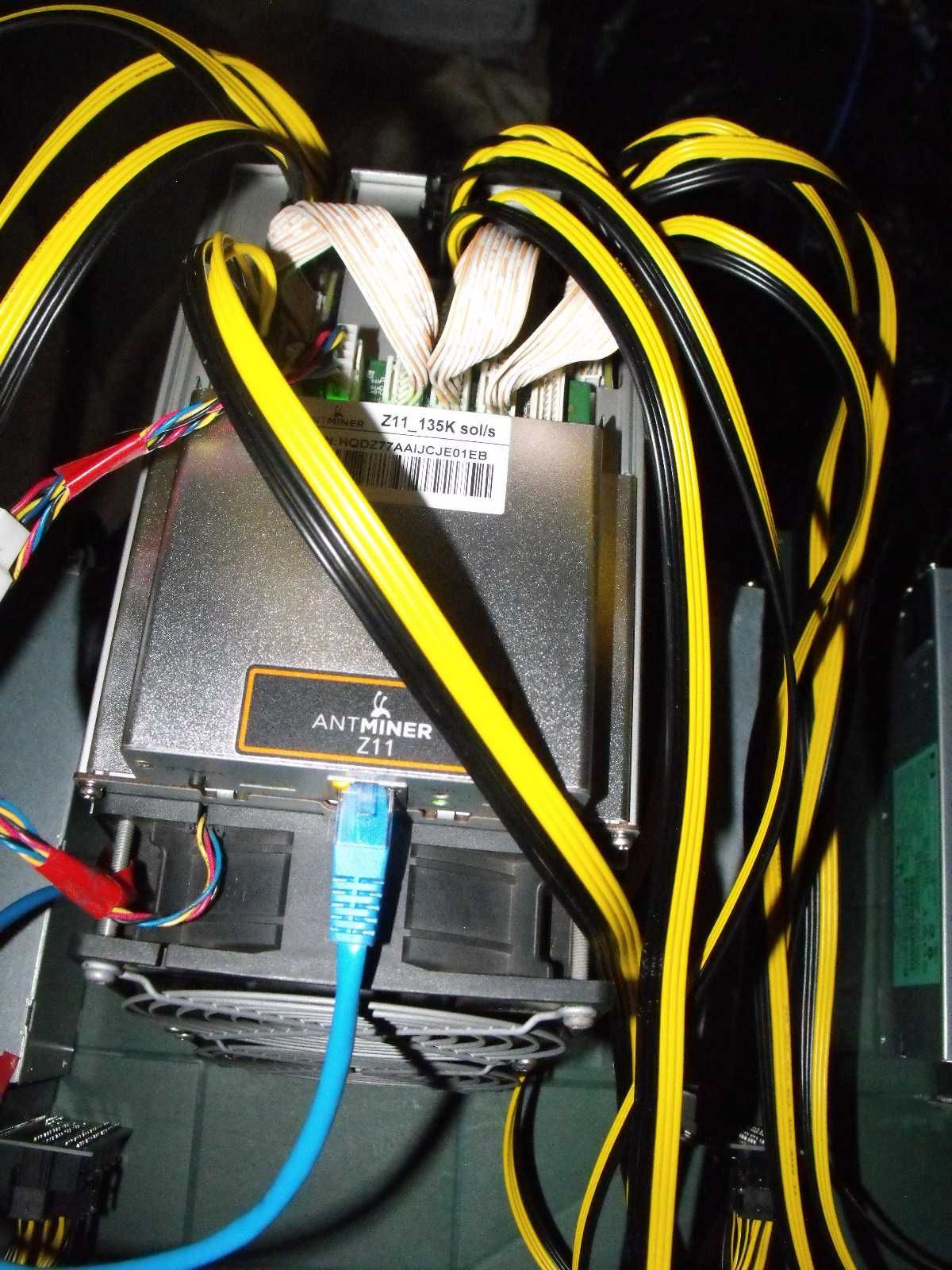 Antminer Z11 135 ksol/s