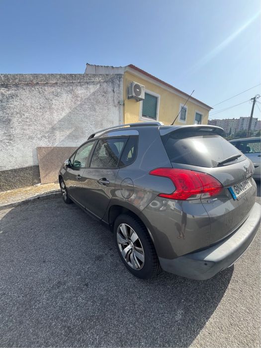 Peugeot 2008 1.2 Style