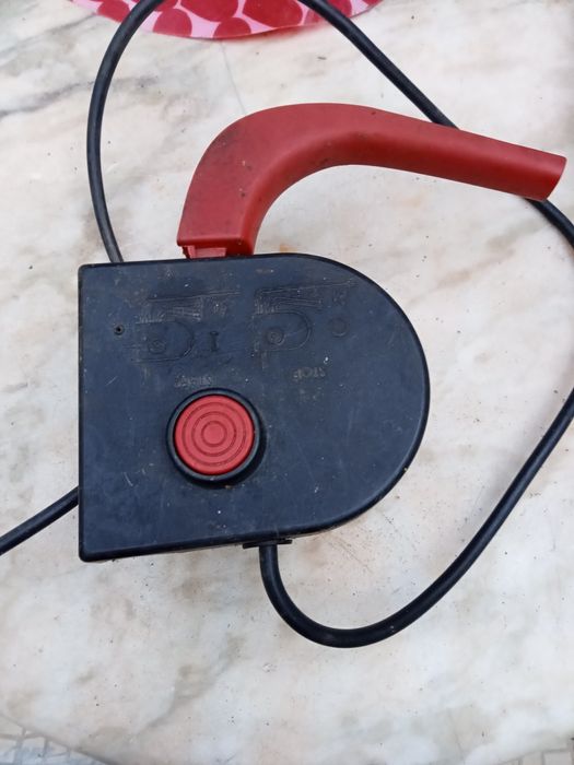 Dispositivo  para máquina de relva