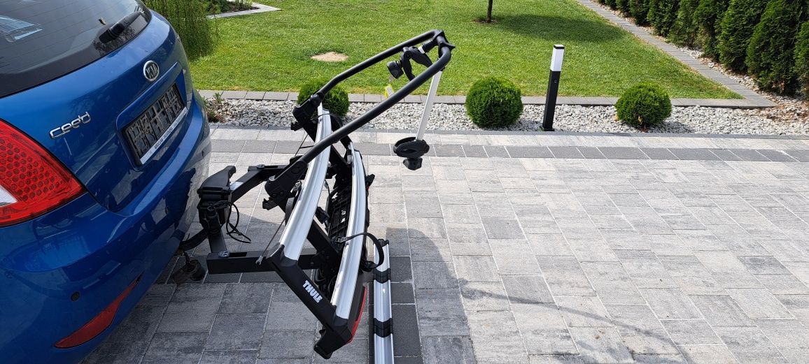 Bagażnik na hak Thule VeloSpace XT2 938 + rampa Thule EasyFold XT