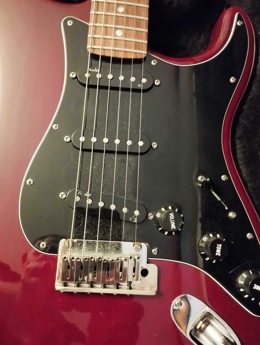 Fender American Deluxe Ash Stratocaster najtaniej