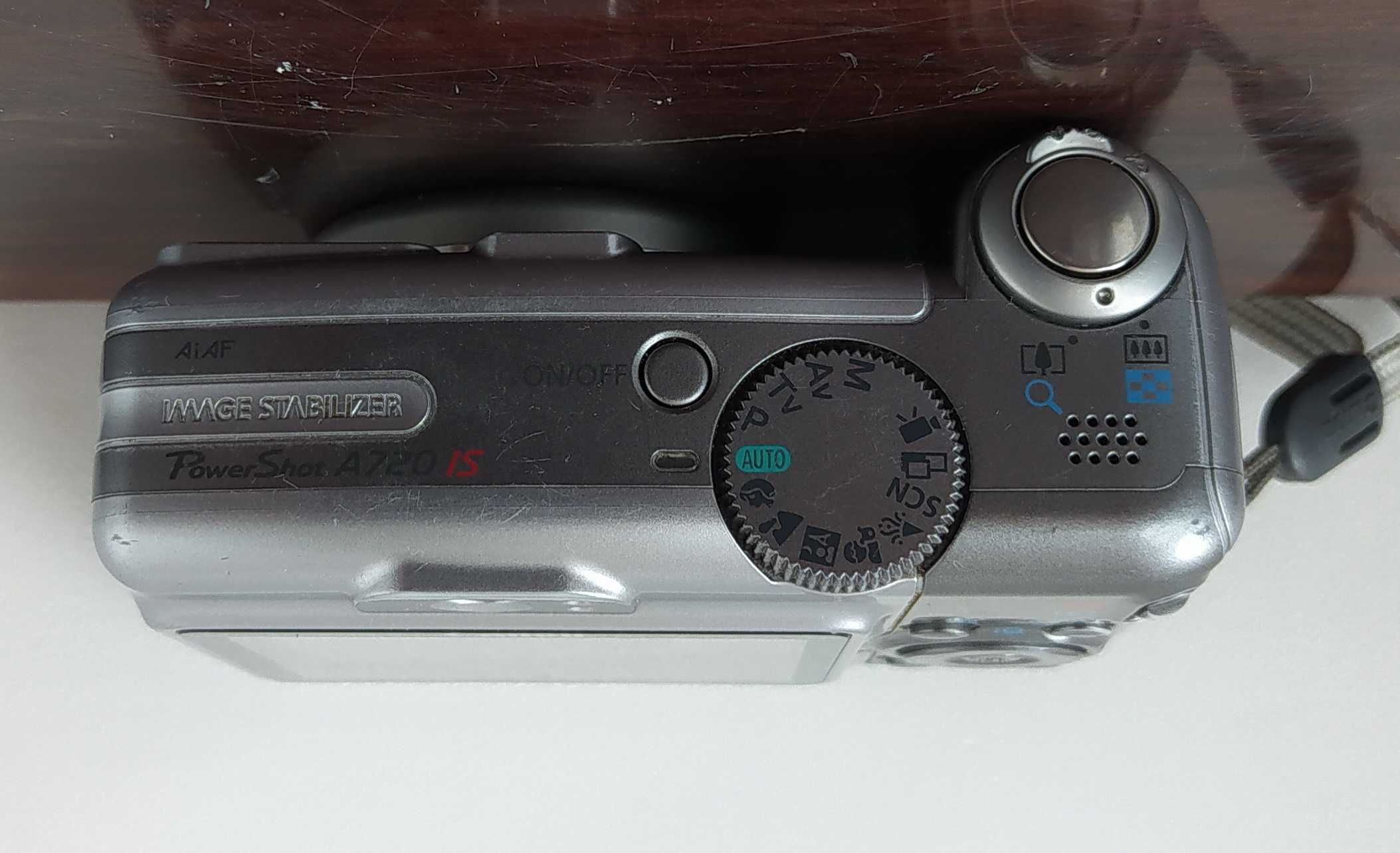 Фотоапарат Canon PowerShot A720 IS