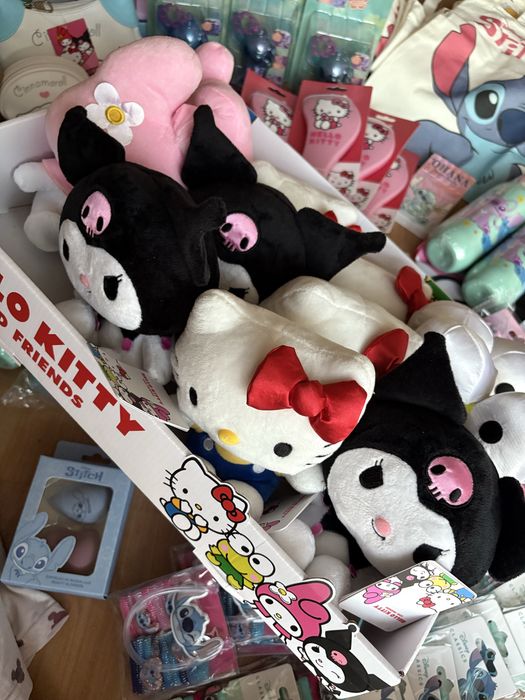 Lote de 92 Artigos Stitch e Sanrio ORIGINAL LICENCIADO