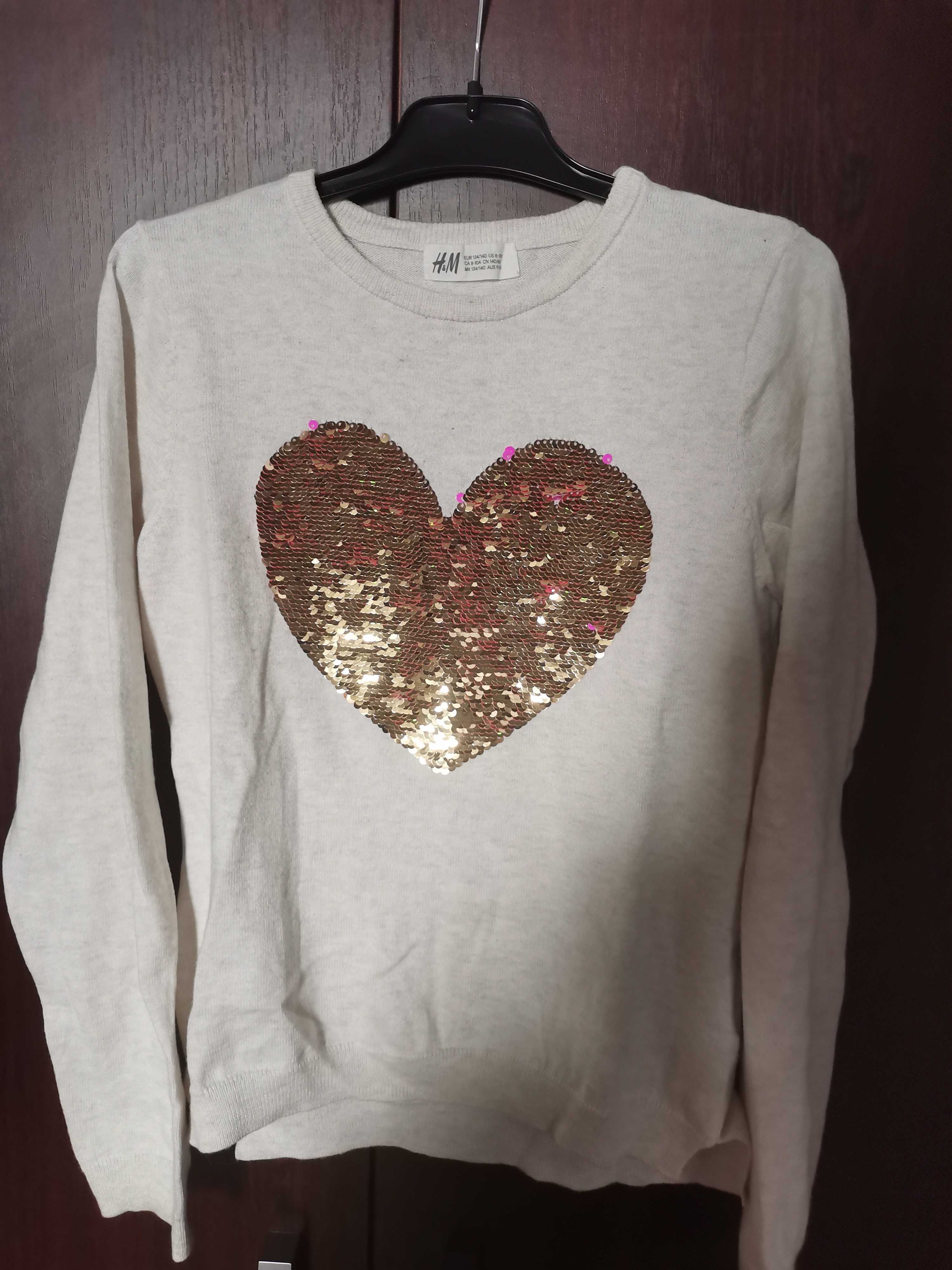 Sweter z odwracanymi cekinami serce H&M rozm 134/140